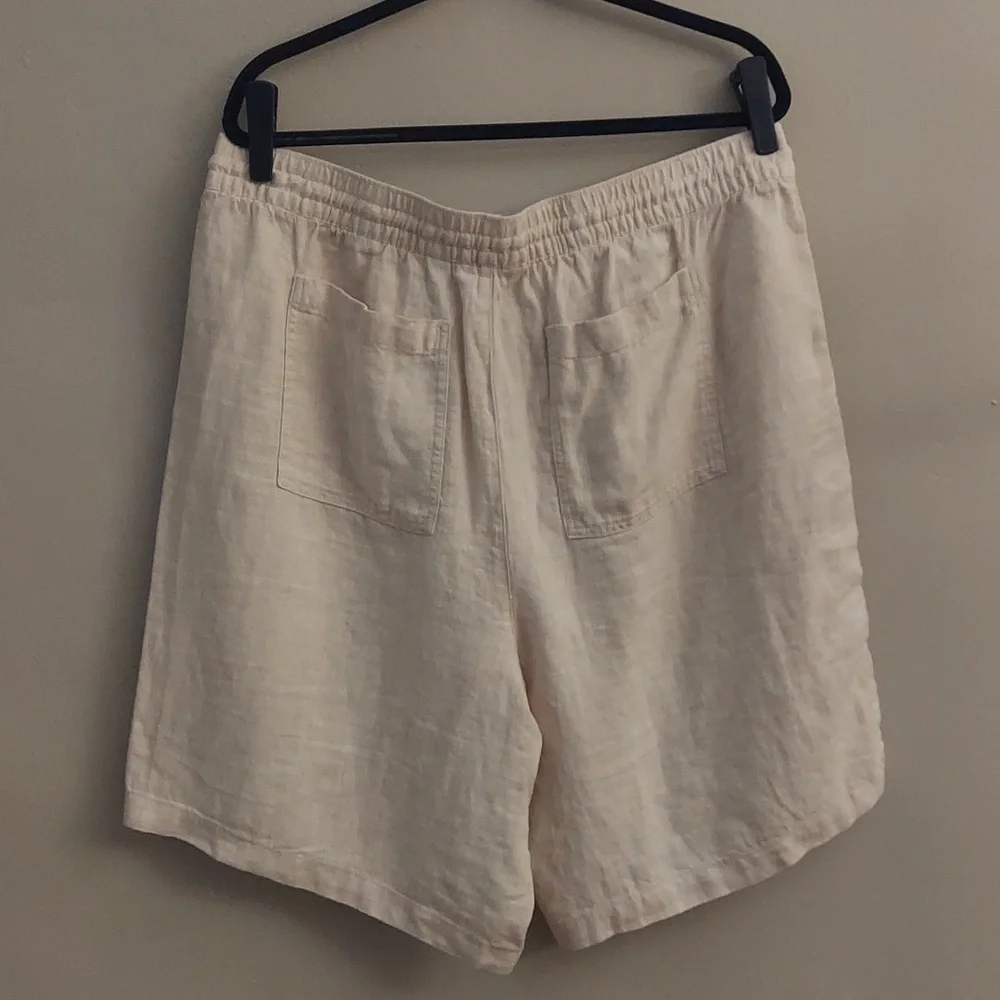 LANDS END Womens High Rise Pullon 10in Cream Color sz 18 Bermuda Shorts - Picture 9 of 12